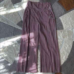EUC Cabi Kelly wide leg crop style 5677